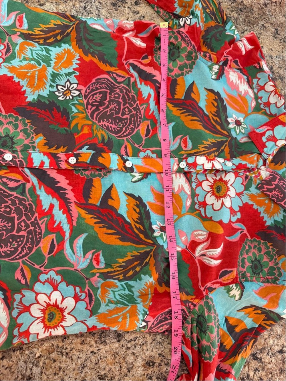 J. McLaughlin Vibrant Floral Button Down Shirt Size Medium Eclectic Resortwear - Picture 6 of 7